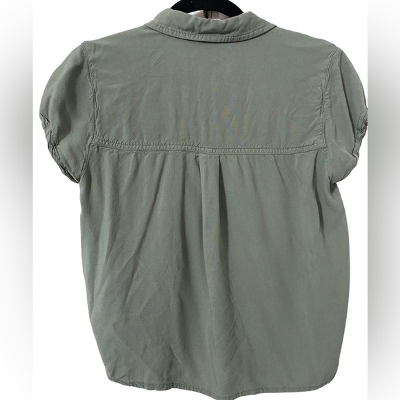 Abercrombie and Fitch Small Button-down Crop - Picture 5 of 8